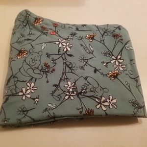 Lularoe disney leggings